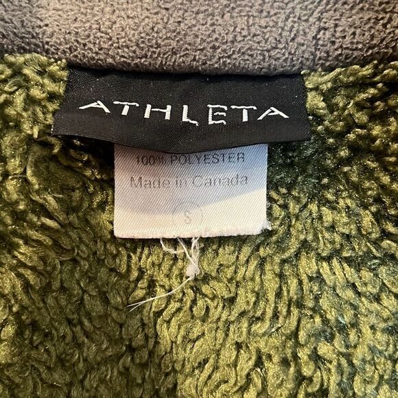 Athleta Green Sherpa Style Jacket Sz.S - Picture 4 of 4
